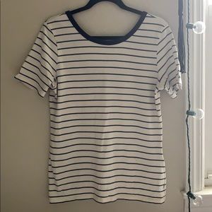 Levi’s Low Back Top